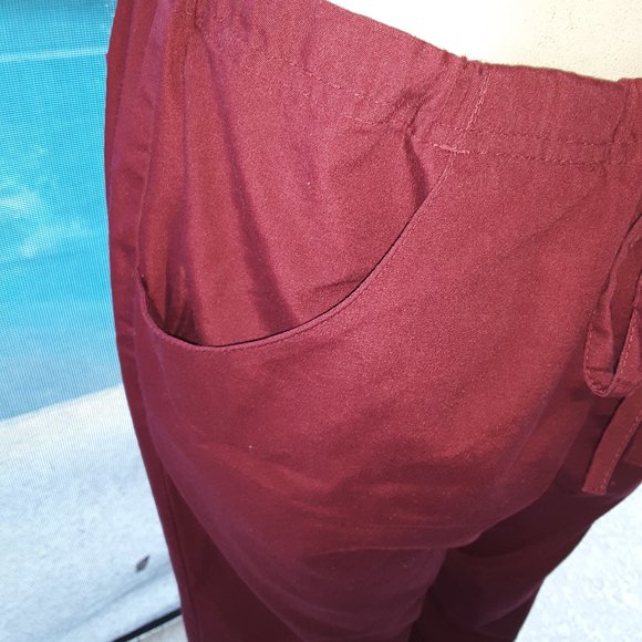 Scrub set - Picture 11 of 14